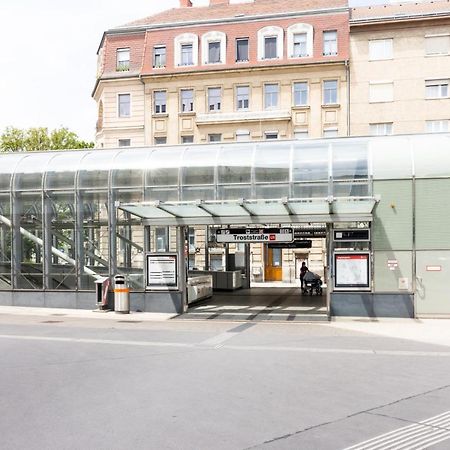 Studio Vienna Central Station Екстер'єр фото
