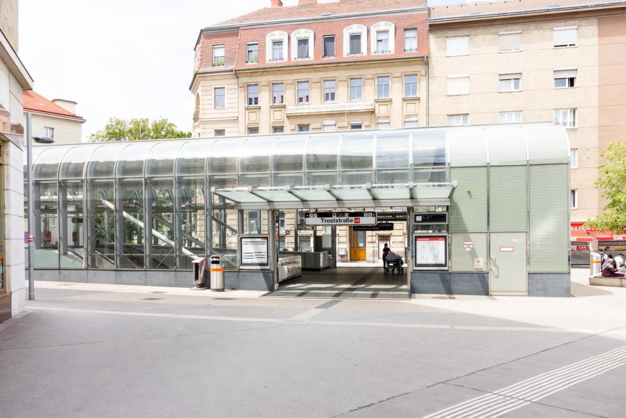 Studio Vienna Central Station Екстер'єр фото