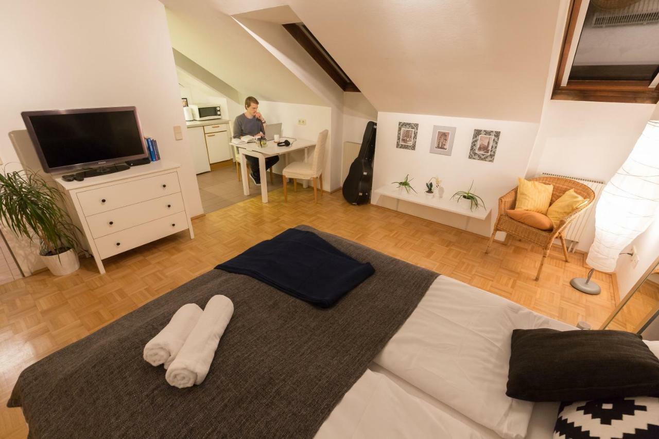 Studio Vienna Central Station Екстер'єр фото